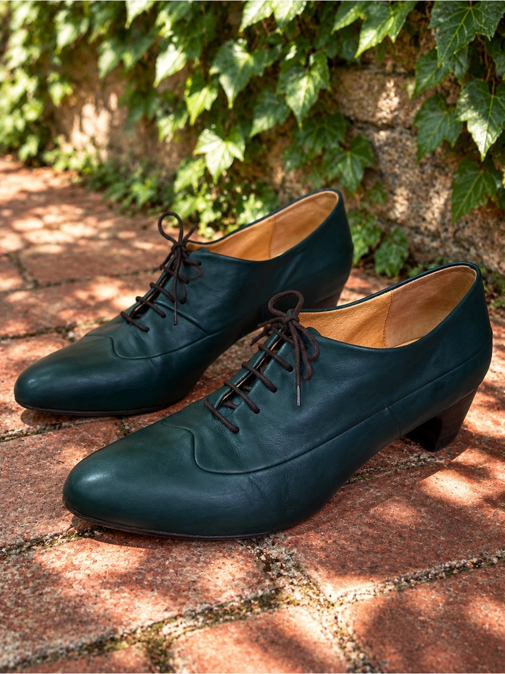 COCLICO Emerald Green Leather Lace Up Quiet Luxury Lace Up Oxfords, 37.5